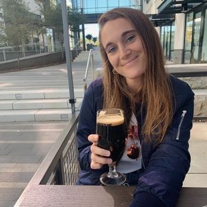 Meet your Posher, Elizabeth